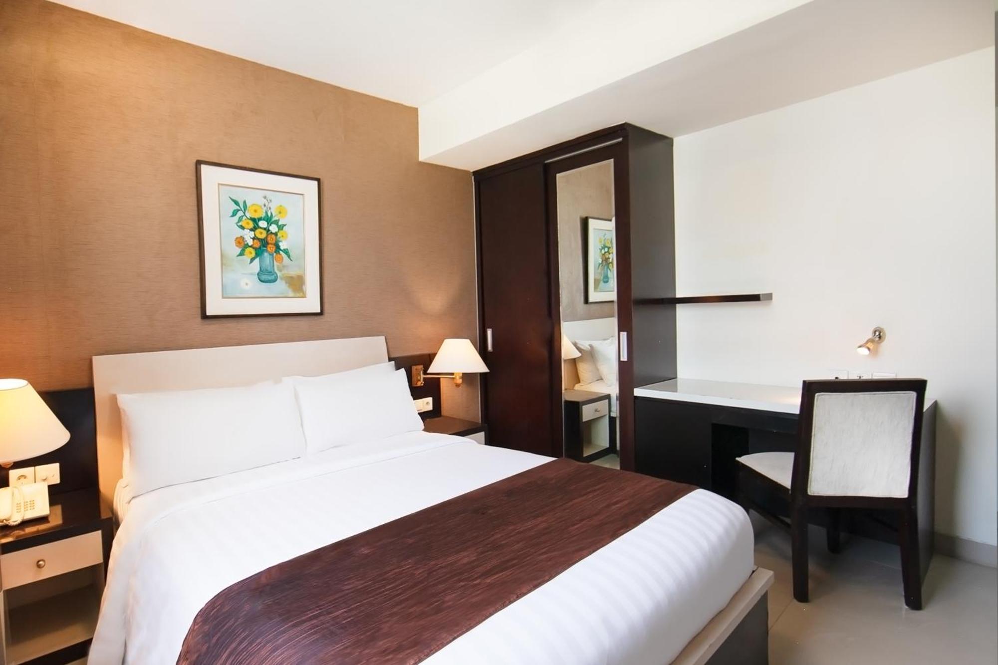 Aston Kuta Hotel And Residence Exterior foto