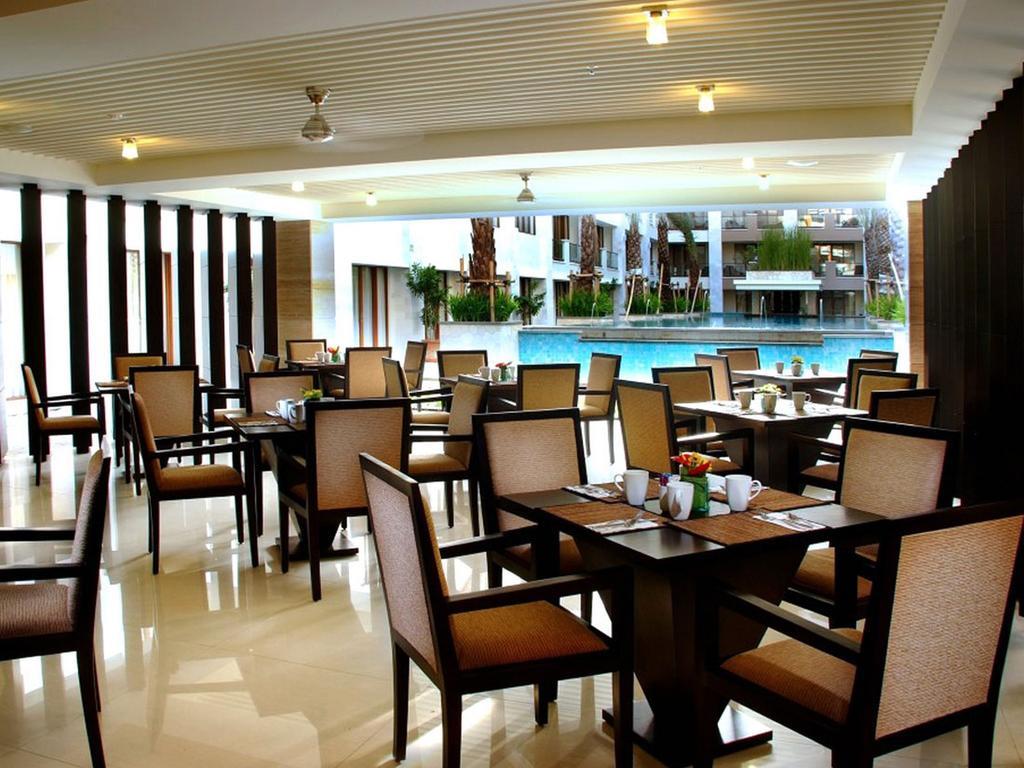 Aston Kuta Hotel And Residence Exterior foto