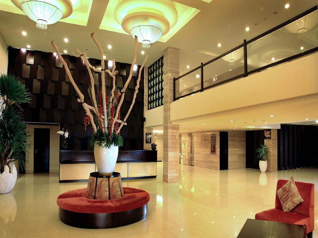 Aston Kuta Hotel And Residence Exterior foto